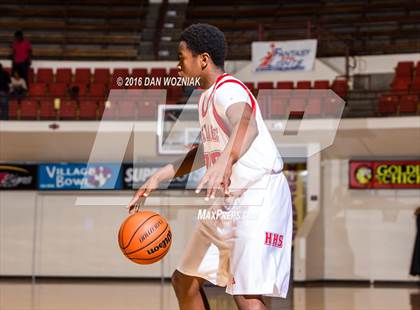 Thumbnail 1 in Hirschi vs. Petrolia (Fantasy of Lights) photogallery.