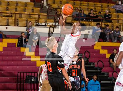 Thumbnail 1 in Hirschi vs. Petrolia (Fantasy of Lights) photogallery.