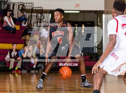 Thumbnail 1 in Hirschi vs. Petrolia (Fantasy of Lights) photogallery.