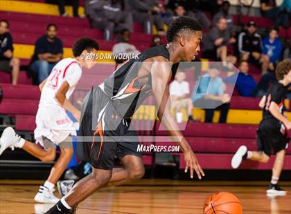 Thumbnail 2 in Hirschi vs. Petrolia (Fantasy of Lights) photogallery.