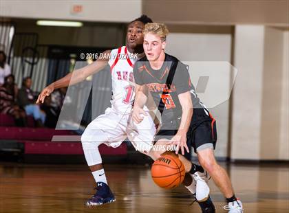 Thumbnail 3 in Hirschi vs. Petrolia (Fantasy of Lights) photogallery.