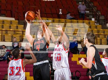 Thumbnail 3 in Hirschi vs. Petrolia (Fantasy of Lights) photogallery.