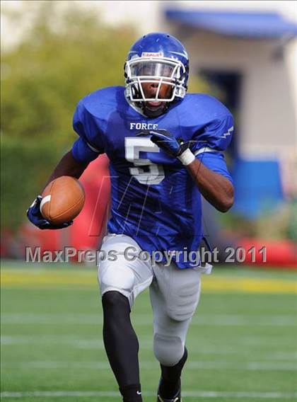 Thumbnail 3 in Glasgow vs. Wilmington Charter (Flash Training Classic) photogallery.