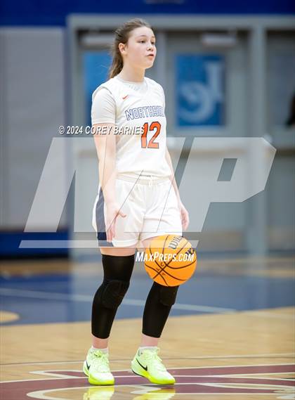Thumbnail 2 in Mundy's Mill vs. Northside (Oscar Wimberly Christmas Classic @ Lamar County HS) photogallery.
