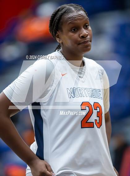 Thumbnail 1 in Mundy's Mill vs. Northside (Oscar Wimberly Christmas Classic @ Lamar County HS) photogallery.