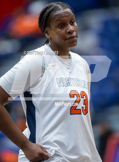 Thumbnail 3 in Mundy's Mill vs. Northside (Oscar Wimberly Christmas Classic @ Lamar County HS) photogallery.