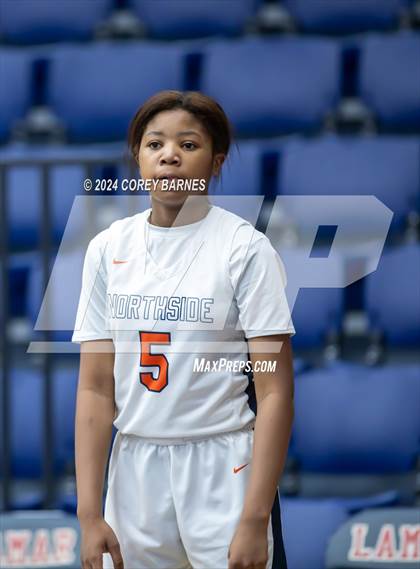 Thumbnail 2 in Mundy's Mill vs. Northside (Oscar Wimberly Christmas Classic @ Lamar County HS) photogallery.