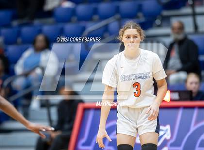 Thumbnail 2 in Mundy's Mill vs. Northside (Oscar Wimberly Christmas Classic @ Lamar County HS) photogallery.