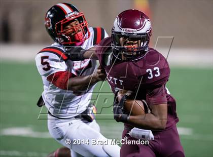 Thumbnail 2 in North Garland vs Rowlett photogallery.