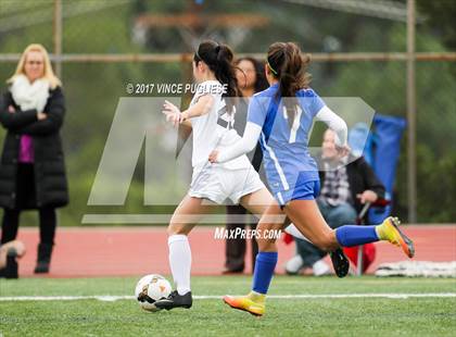 Thumbnail 1 in Burbank @ Crescenta Valley photogallery.