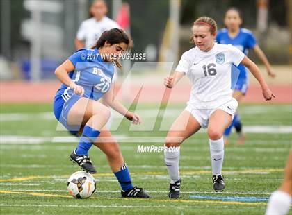 Thumbnail 2 in Burbank @ Crescenta Valley photogallery.