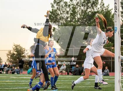 Thumbnail 3 in Burbank @ Crescenta Valley photogallery.