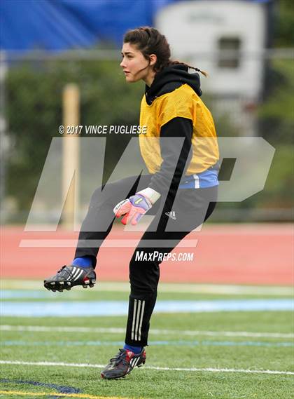 Thumbnail 3 in Burbank @ Crescenta Valley photogallery.