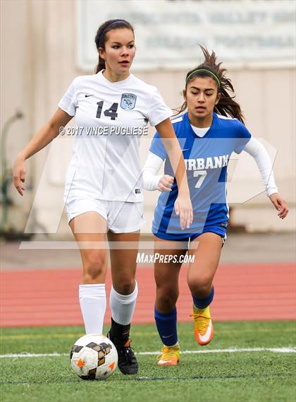 Thumbnail 2 in Burbank @ Crescenta Valley photogallery.