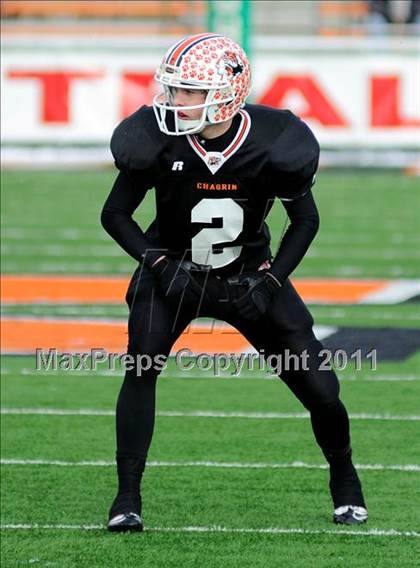 Thumbnail 3 in Chagrin Falls vs. Bishop Hartley (OHSAA D4 Final) photogallery.