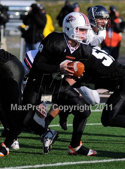 Thumbnail 1 in Chagrin Falls vs. Bishop Hartley (OHSAA D4 Final) photogallery.