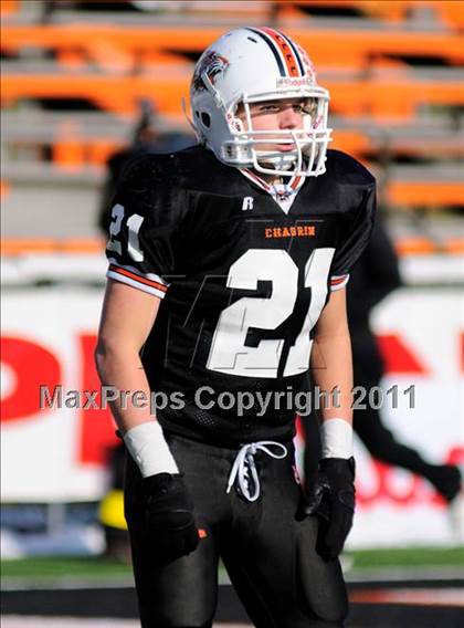 Thumbnail 2 in Chagrin Falls vs. Bishop Hartley (OHSAA D4 Final) photogallery.