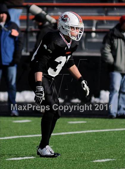 Thumbnail 3 in Chagrin Falls vs. Bishop Hartley (OHSAA D4 Final) photogallery.
