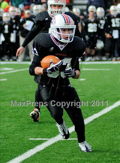 Thumbnail 3 in Chagrin Falls vs. Bishop Hartley (OHSAA D4 Final) photogallery.