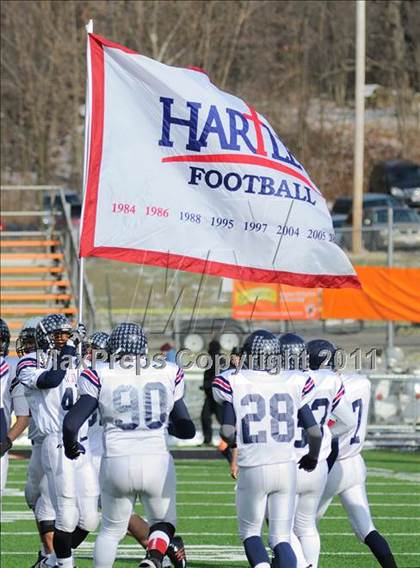 Thumbnail 3 in Chagrin Falls vs. Bishop Hartley (OHSAA D4 Final) photogallery.