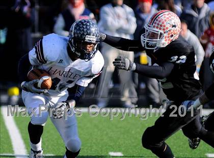 Thumbnail 3 in Chagrin Falls vs. Bishop Hartley (OHSAA D4 Final) photogallery.