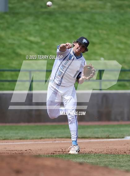 Thumbnail 3 in Union vs. Canyon View (UHSAA 3A Semifinal) photogallery.