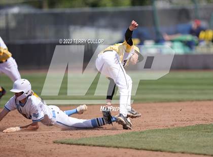 Thumbnail 1 in Union vs. Canyon View (UHSAA 3A Semifinal) photogallery.
