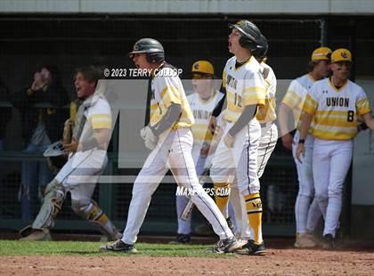 Thumbnail 1 in Union vs. Canyon View (UHSAA 3A Semifinal) photogallery.