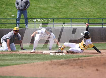 Thumbnail 2 in Union vs. Canyon View (UHSAA 3A Semifinal) photogallery.