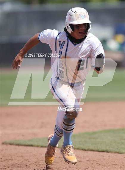 Thumbnail 1 in Union vs. Canyon View (UHSAA 3A Semifinal) photogallery.