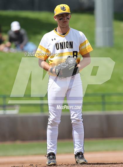 Thumbnail 3 in Union vs. Canyon View (UHSAA 3A Semifinal) photogallery.