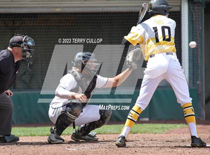 Thumbnail 2 in Union vs. Canyon View (UHSAA 3A Semifinal) photogallery.