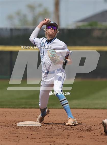 Thumbnail 2 in Union vs. Canyon View (UHSAA 3A Semifinal) photogallery.