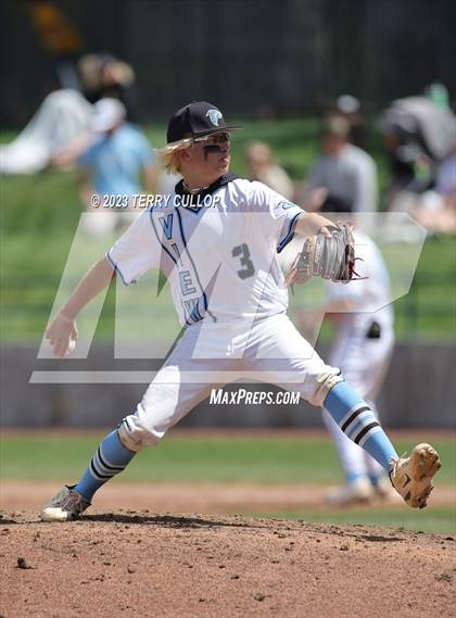 Thumbnail 1 in Union vs. Canyon View (UHSAA 3A Semifinal) photogallery.