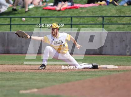 Thumbnail 1 in Union vs. Canyon View (UHSAA 3A Semifinal) photogallery.