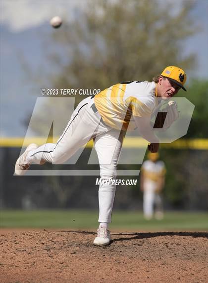 Thumbnail 1 in Union vs. Canyon View (UHSAA 3A Semifinal) photogallery.