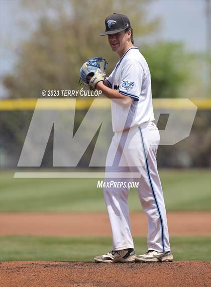 Thumbnail 2 in Union vs. Canyon View (UHSAA 3A Semifinal) photogallery.