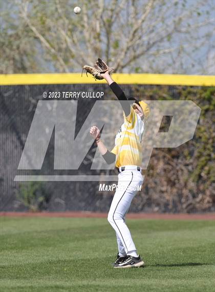 Thumbnail 3 in Union vs. Canyon View (UHSAA 3A Semifinal) photogallery.