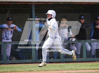 Thumbnail 2 in Union vs. Canyon View (UHSAA 3A Semifinal) photogallery.