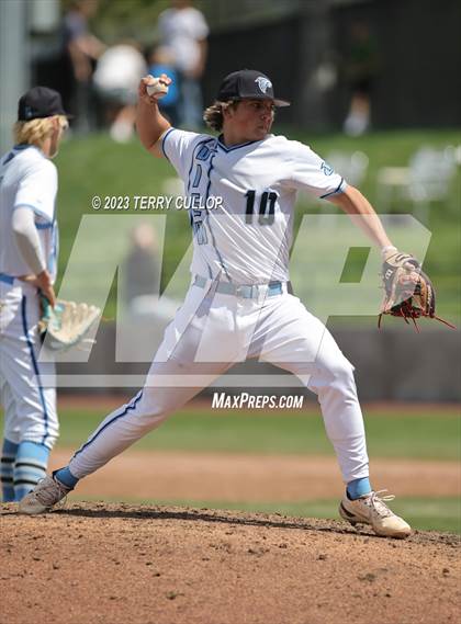 Thumbnail 1 in Union vs. Canyon View (UHSAA 3A Semifinal) photogallery.