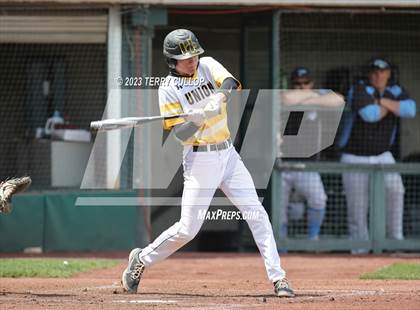 Thumbnail 2 in Union vs. Canyon View (UHSAA 3A Semifinal) photogallery.