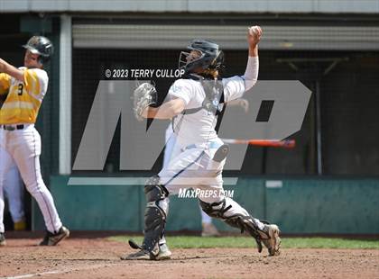 Thumbnail 2 in Union vs. Canyon View (UHSAA 3A Semifinal) photogallery.