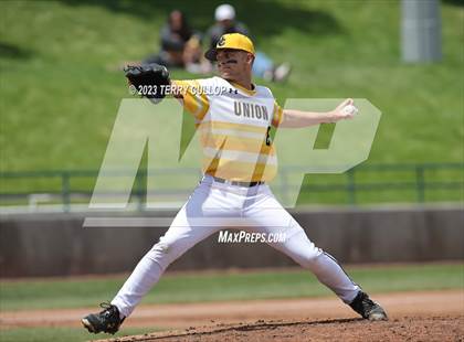 Thumbnail 1 in Union vs. Canyon View (UHSAA 3A Semifinal) photogallery.