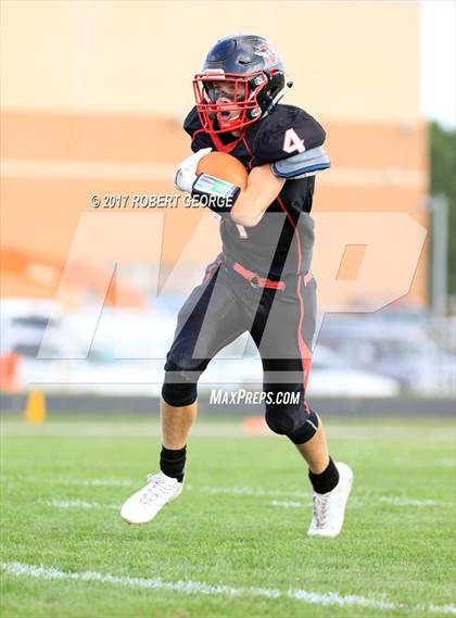 Thumbnail 3 in Arrowhead @ Muskego photogallery.