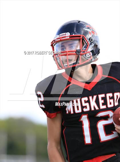 Thumbnail 3 in Arrowhead @ Muskego photogallery.