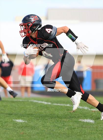 Thumbnail 3 in Arrowhead @ Muskego photogallery.