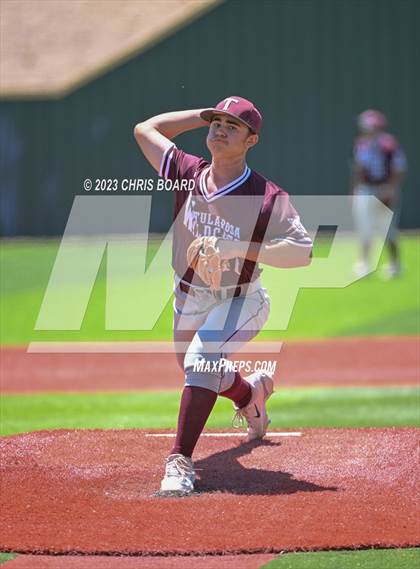 Thumbnail 2 in Tularosa vs. Menaul/Oak Grove (NMAA 2A Quarterfinal) photogallery.