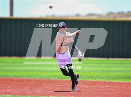 Thumbnail 2 in Tularosa vs. Menaul/Oak Grove (NMAA 2A Quarterfinal) photogallery.