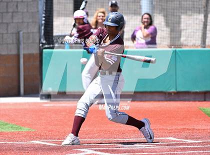 Thumbnail 1 in Tularosa vs. Menaul/Oak Grove (NMAA 2A Quarterfinal) photogallery.