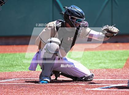 Thumbnail 2 in Tularosa vs. Menaul/Oak Grove (NMAA 2A Quarterfinal) photogallery.